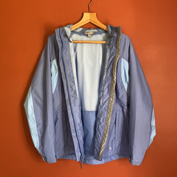 LIKE NEW! Gander Mountain Raincoat - Picture 8 of 15